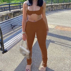 Solid crop top and skinny pants set